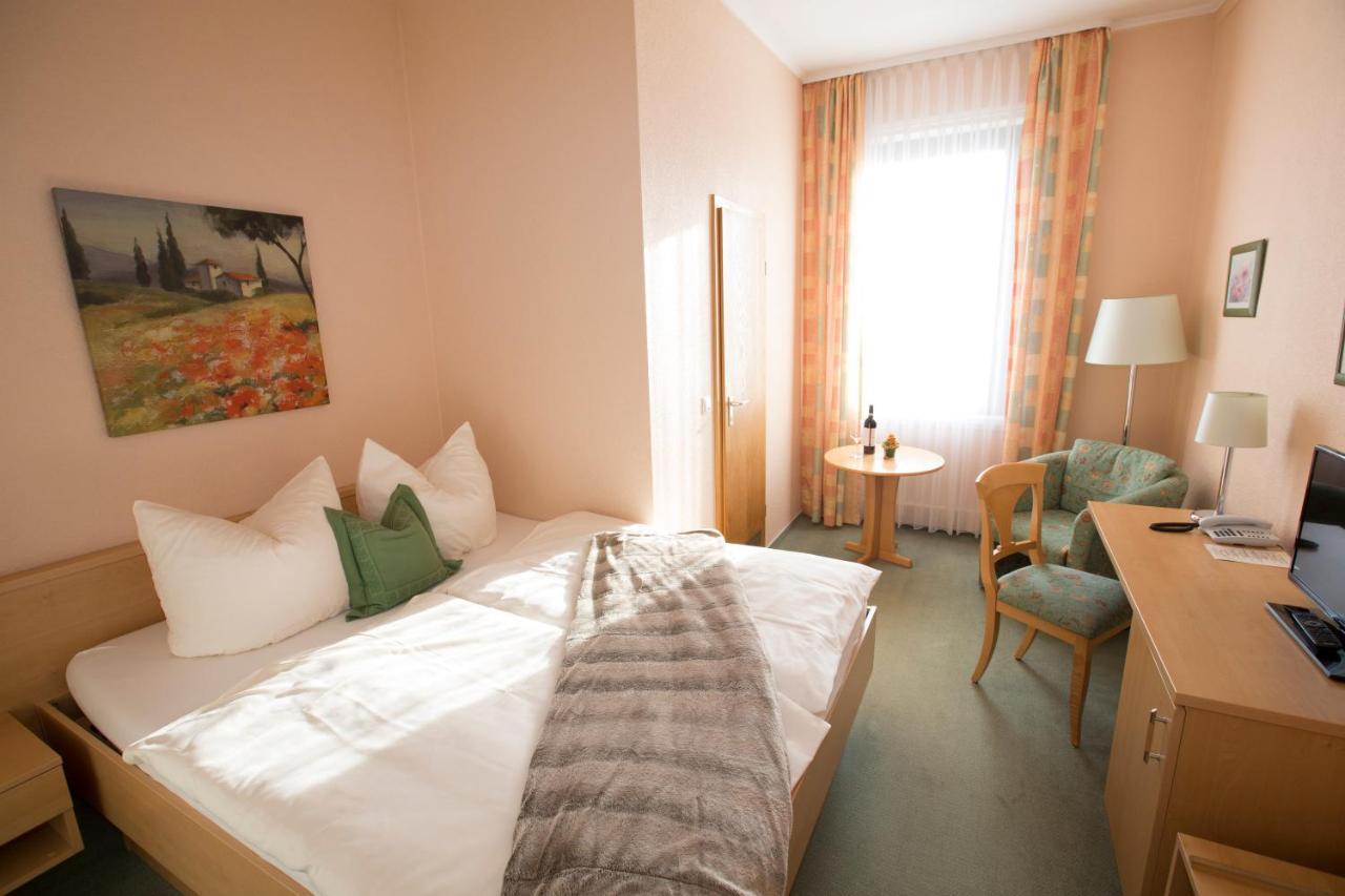 Hotel-Restaurant Wilhelmsbad Seesen Kültér fotó